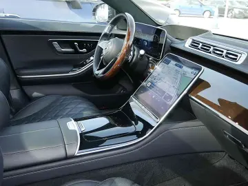 S 580 4M lang AMG+DRIVE PILOT+HUD+DIGITAL LED+ / TV