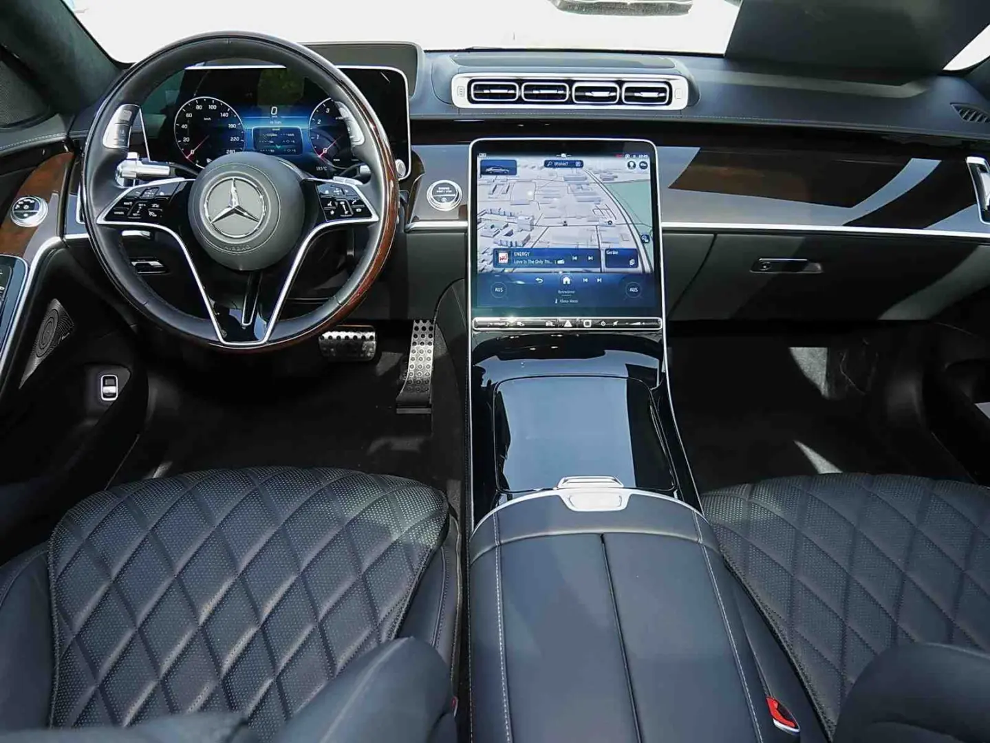 S 580 4M lang AMG+DRIVE PILOT+HUD+DIGITAL LED+ / TV