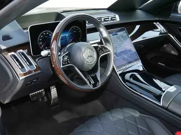 S 580 4M lang AMG+DRIVE PILOT+HUD+DIGITAL LED+ / TV