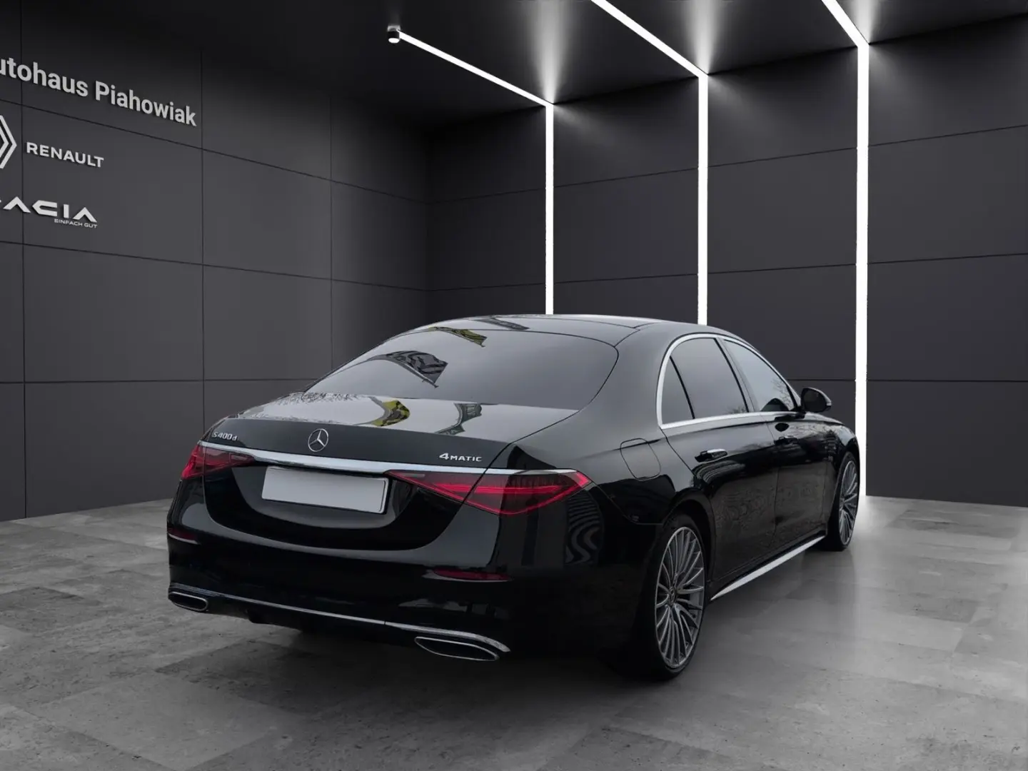 S 400 d 4Matic L AMG Line Chauffeur Paket Panora