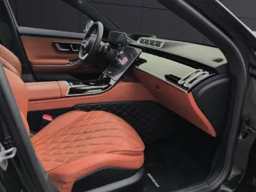 S 400 d 4Matic L AMG Line Chauffeur Paket Panora