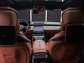 S 400 d 4Matic L AMG Line Chauffeur Paket Panora