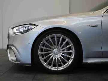 S 63 AMG E Performance*Pano*Chauffeur*360°*TV+++