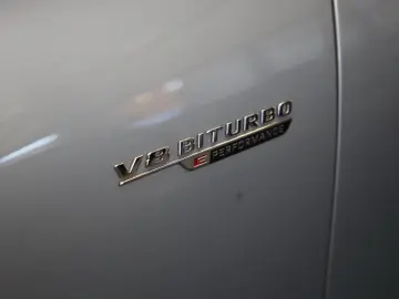 S 63 AMG E Performance*Pano*Chauffeur*360°*TV+++
