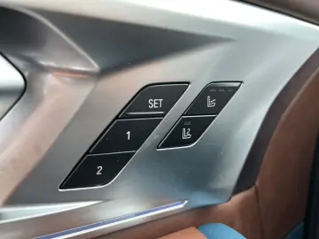 XM Massage*AHK*Sitzbelüftung*Harman Kardon*M Fah