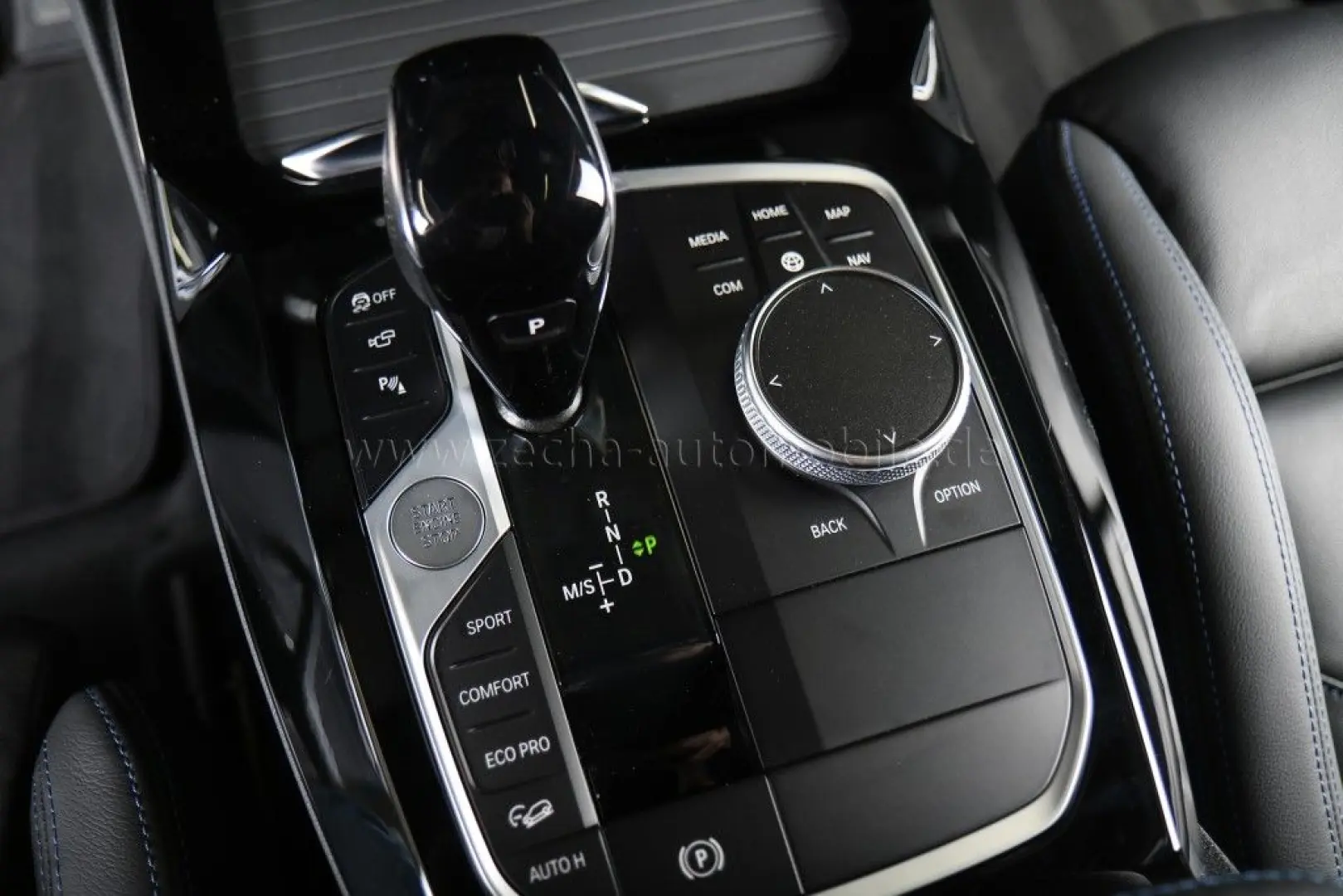 X3 M40 DrivProf. Park+ Panod. Standhzg H/K 21