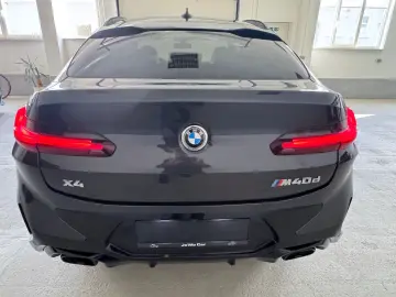 X4 M40d 