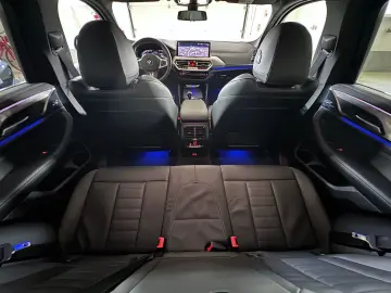X4 M40d 