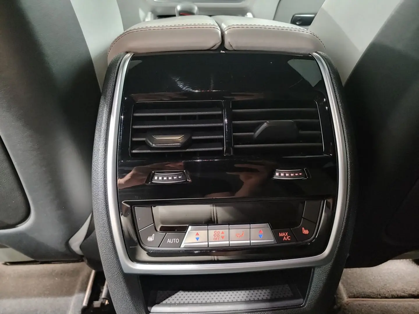 X6 M M-Drivers-P./AHK/B&W/Massage/Sitzbelüftung
