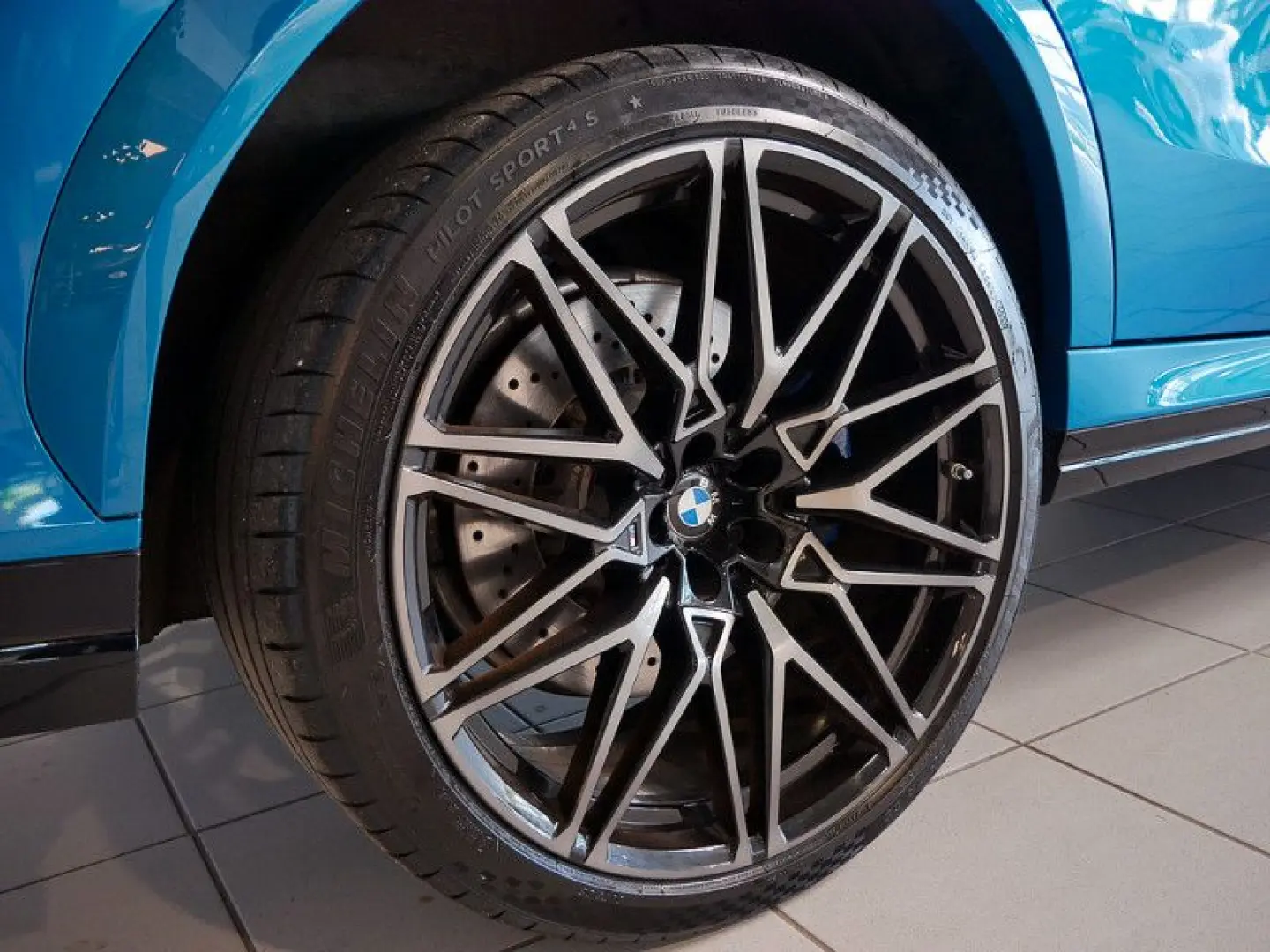 X6 M Competition DISTR KAMERA SPUR DRIVERS PANO