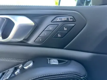 X7 xDrive40d M Sportpaket Gestiksteuerung DAB