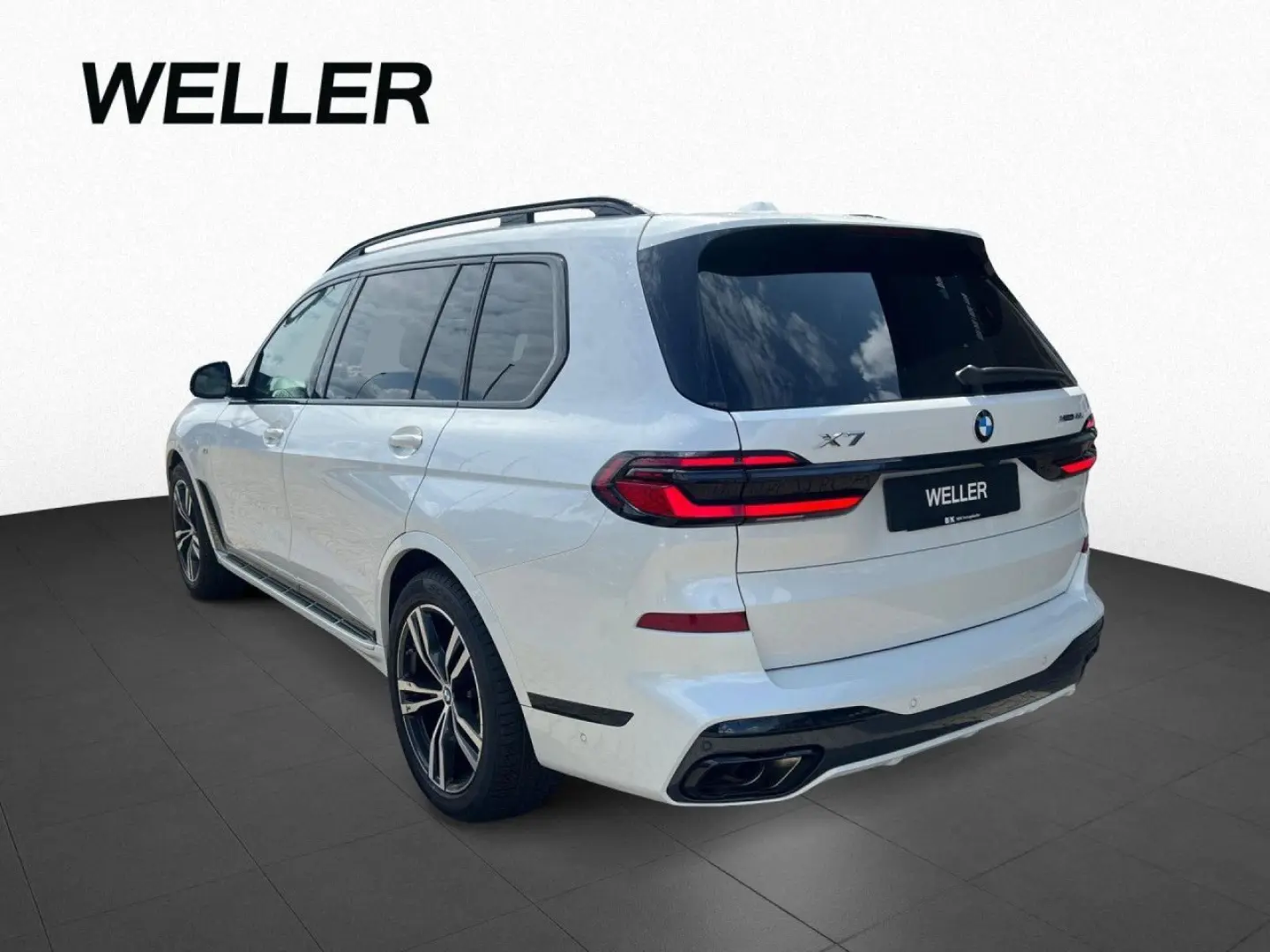 X7 xDr 40i M SPORT PRO SoftCl,AHK,SkyL,StHz,H/K