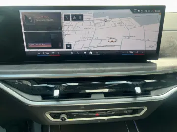 X7 xDr 40i M SPORT PRO SoftCl,AHK,SkyL,StHz,H/K