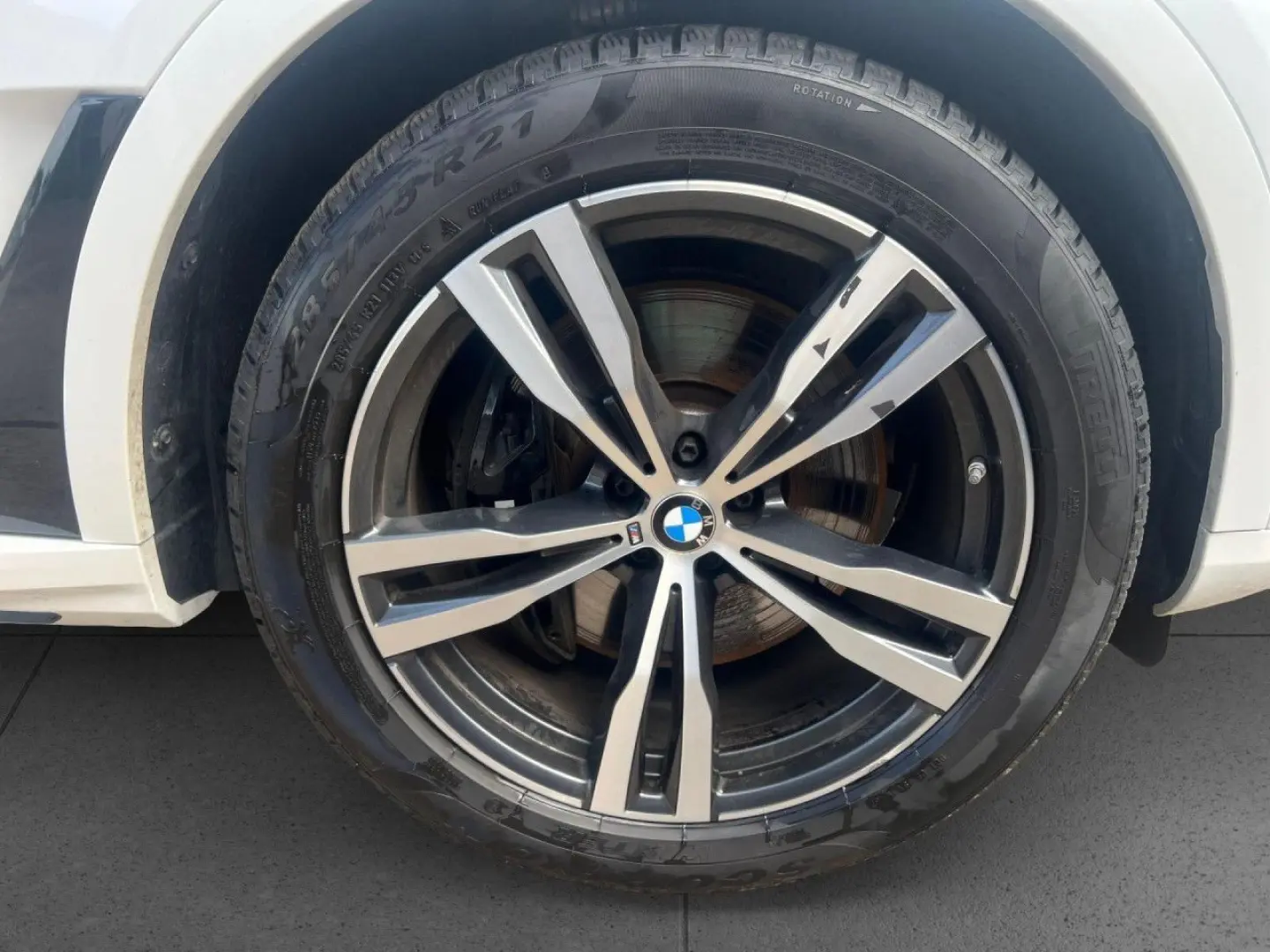 X7 xDr 40i M SPORT PRO SoftCl,AHK,SkyL,StHz,H/K