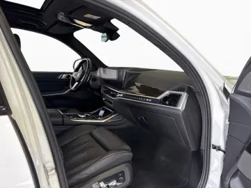 X7 xDrive40d M SPORT PRO StHz,SkyL,AHK,Massage