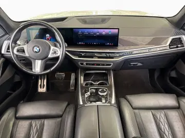 X7 xDrive40d M SPORT PRO StHz,SkyL,AHK,Massage