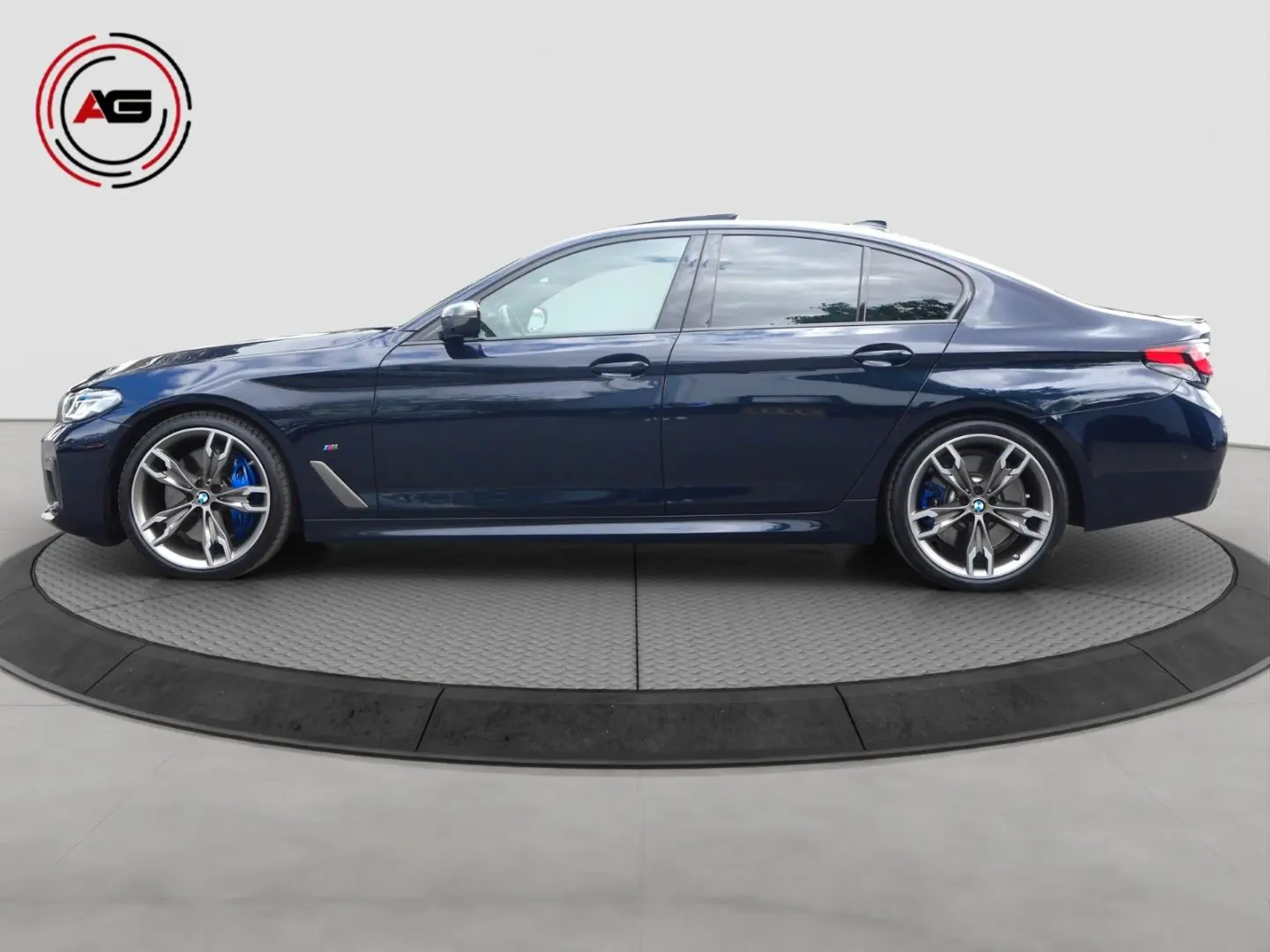 M550i xDrive LC.PRO LASER ACC GLASDACH H&K HUD