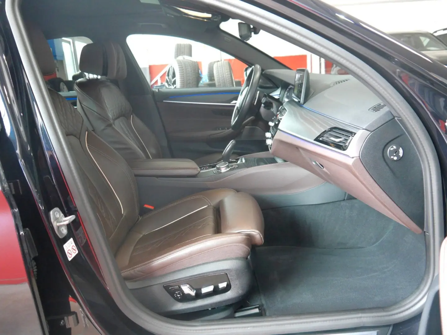 M550i xDrive LC.PRO LASER ACC GLASDACH H&K HUD