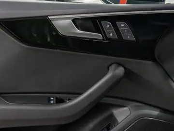A5 Coupé S line 40 TFSI quattro S tronic AHK VC