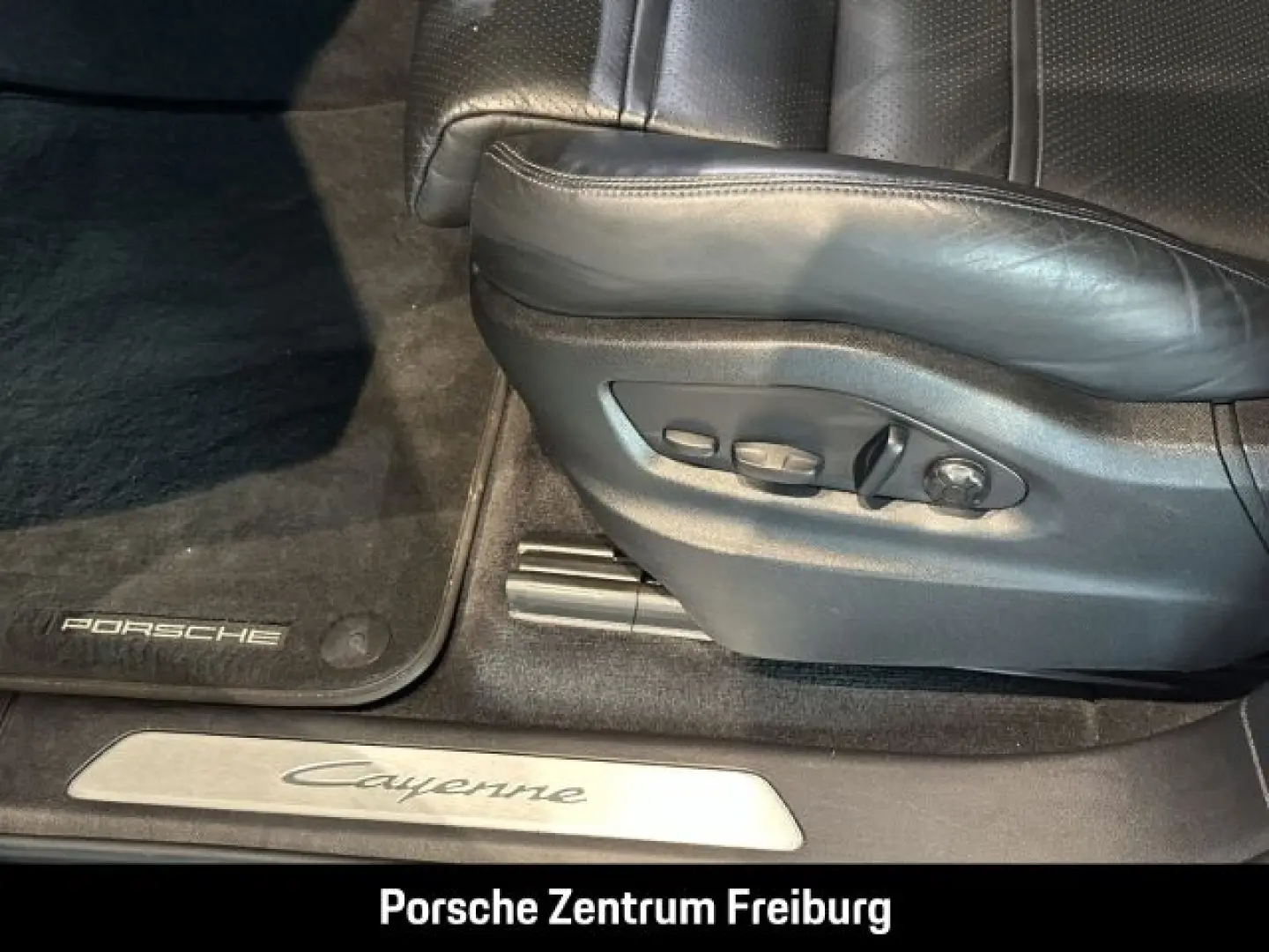 Cayenne E-Hybrid BOSE Panoramadach Surround-View