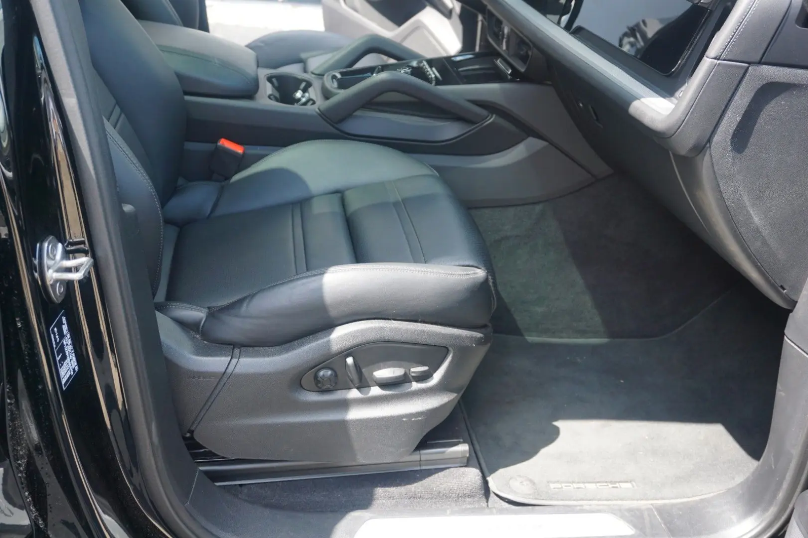 Cayenne Coupe E-Hybrid*Luft*HeadUp*InnoDrive*360