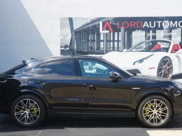 Cayenne Coupe E-Hybrid*Luft*HeadUp*InnoDrive*360