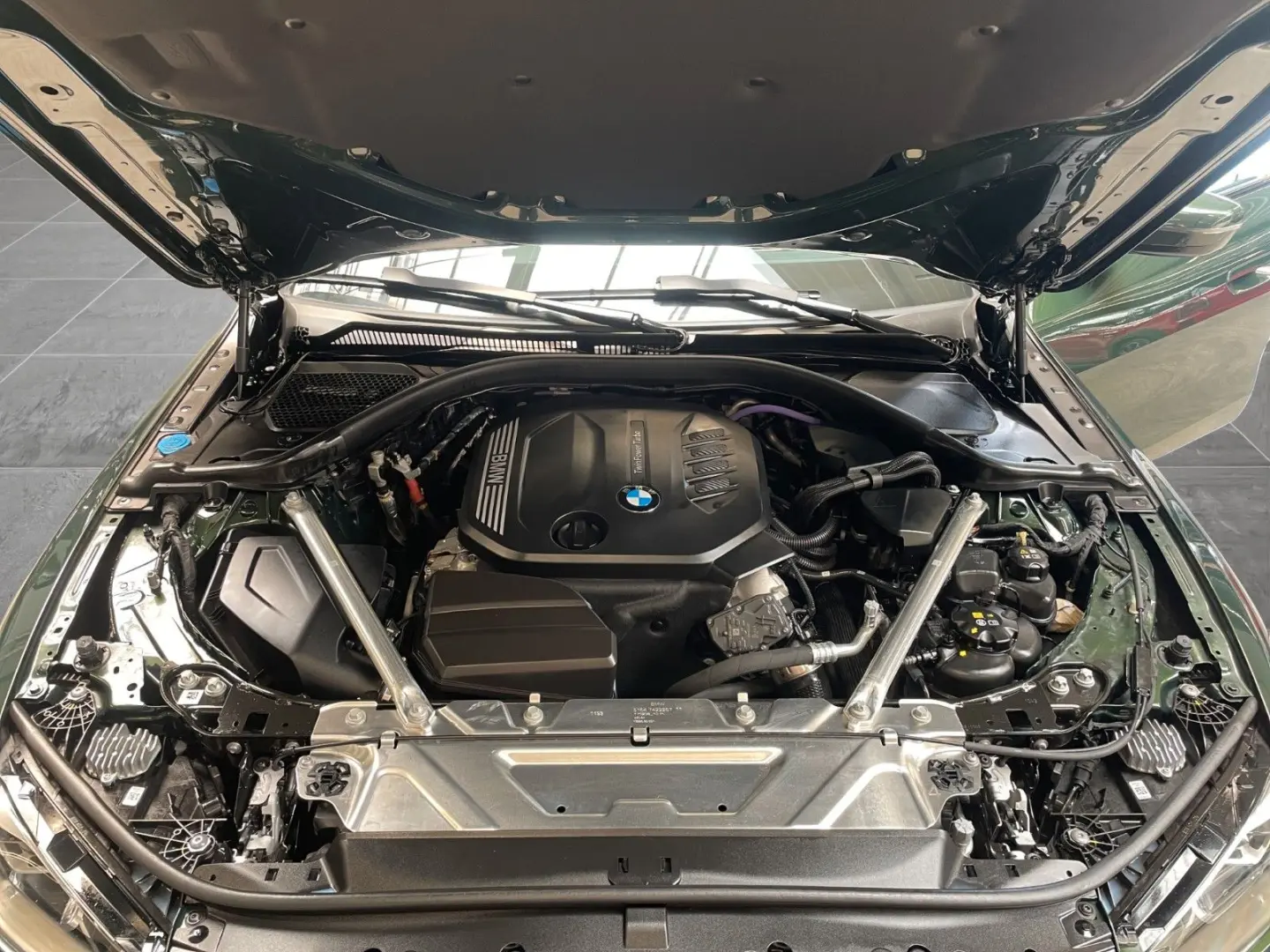420d GC xDrive ACC QI LRHZ SHZ HiFi
