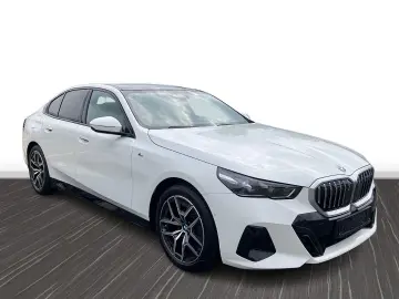520d xDrive A M Sportpaket HK