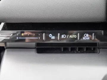 520d xDrive PANO+STANDHZG+HUD+ACC+HK