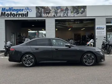 520d xDr.M Sport SurView.PanoD.KomfS+Bel.HUD ACC
