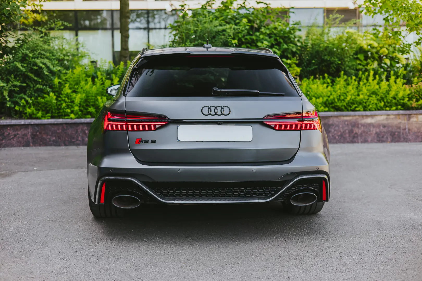 AUDI RS6