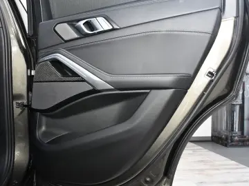 X6 xDrive40d M Sport Pro 22Zoll Sitzlüftung AHK
