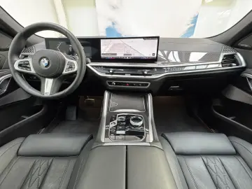 X6 xDr30d M Sport Pro 22'' Sitzlüft. ACC 360°AHK