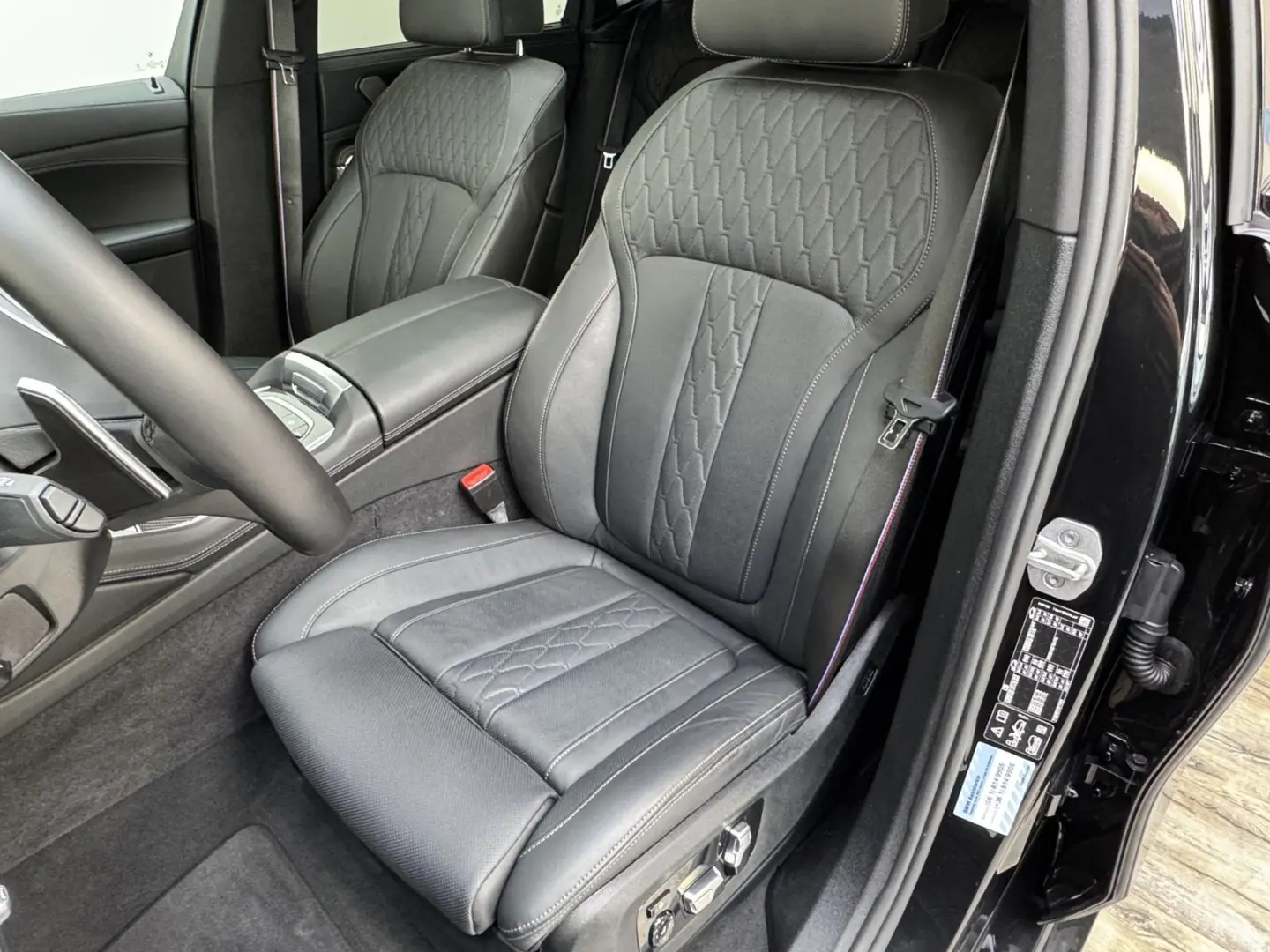X6 xDr30d M Sport Pro 22'' Sitzlüft. ACC 360°AHK