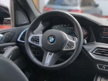 X5 M50i~Pano~HeadUp~HarmanKardon