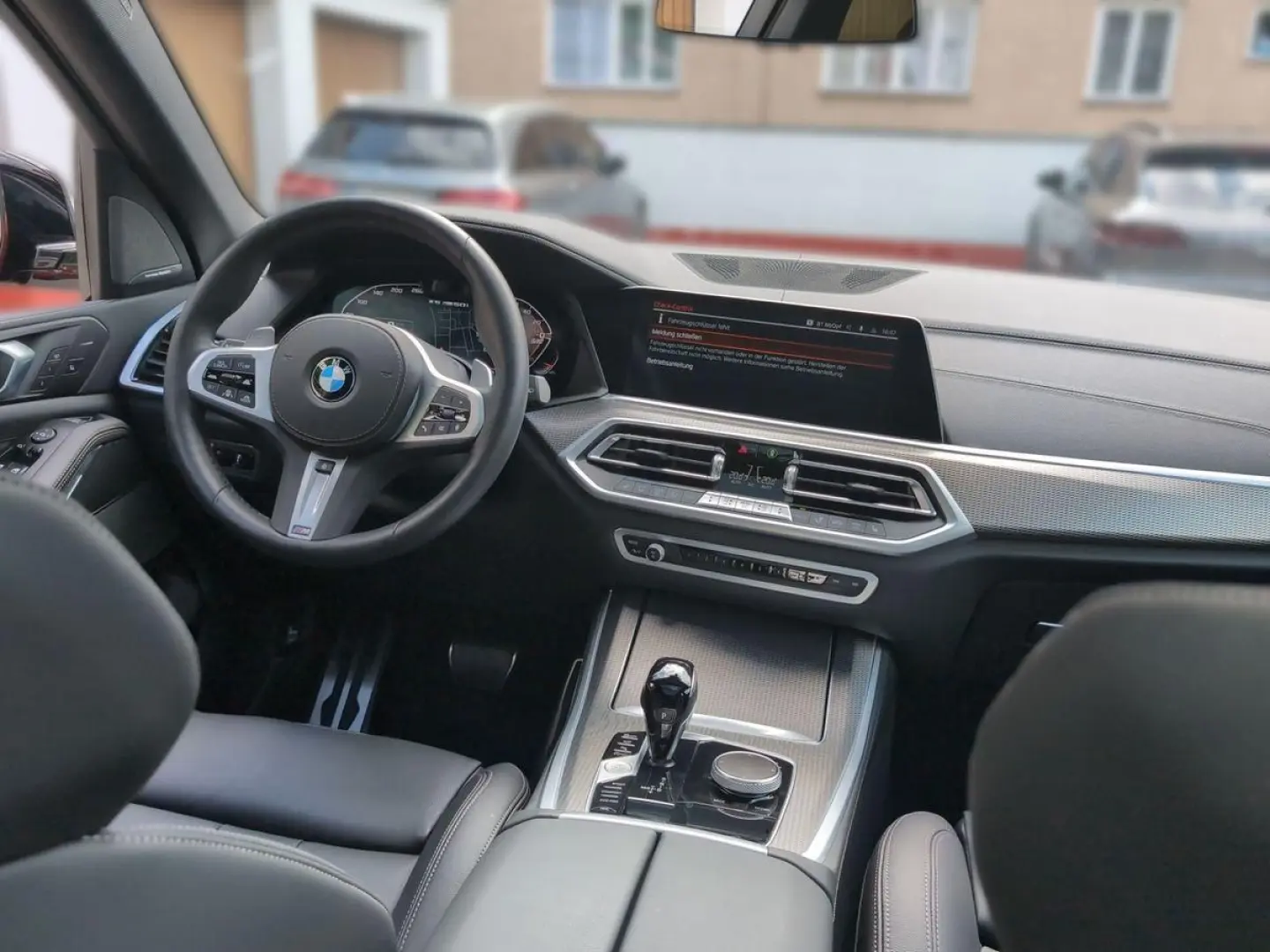 X5 M50i~Pano~HeadUp~HarmanKardon