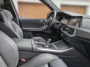 X5 M50i~Pano~HeadUp~HarmanKardon
