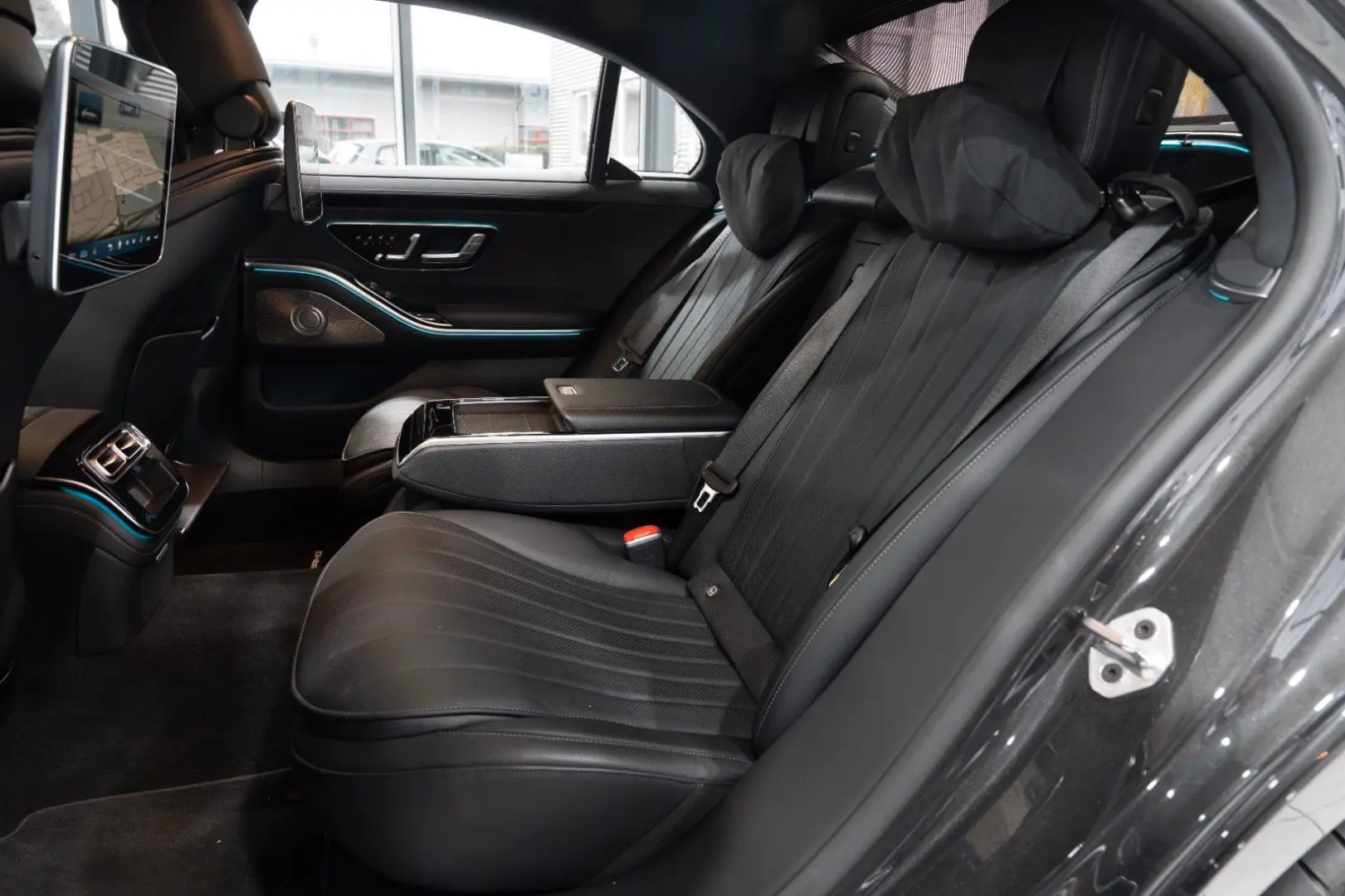 S 500 4M L*AMG-LINE*CHAUFFEUR-PAK*FOND-ENT*NIGHT