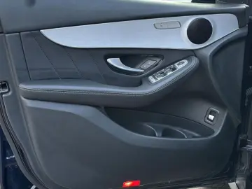 GLC 300 de AMG 19*Night*360°*LED*Alcantara*DigTa