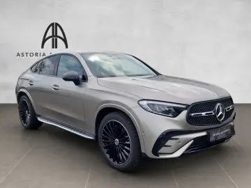 GLC 220 d Coupe AMG Night Burmester 360 Pano 20z