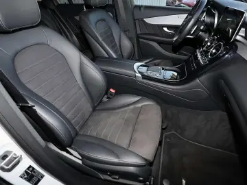 GLC 300 de 4M AMG RüKam+MBUX+AHK+LED+Night