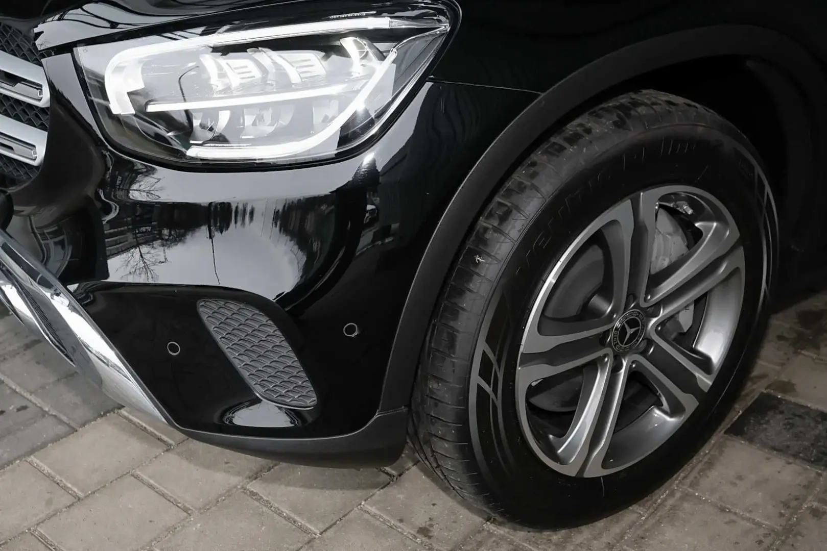 GLC 300 de 4M AHK+KAMERA+18 ZOLL+MEMORY+LEDER