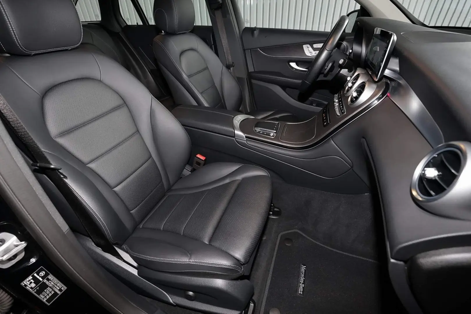 GLC 300 de 4M AHK+KAMERA+18 ZOLL+MEMORY+LEDER