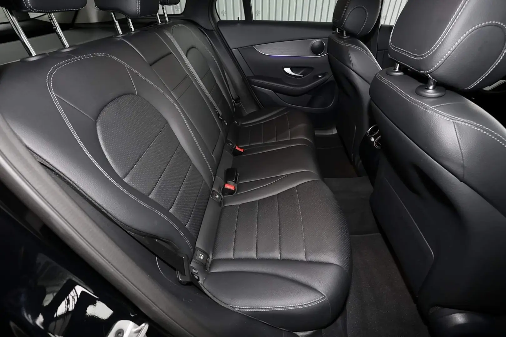 GLC 300 de 4M AHK+KAMERA+18 ZOLL+MEMORY+LEDER
