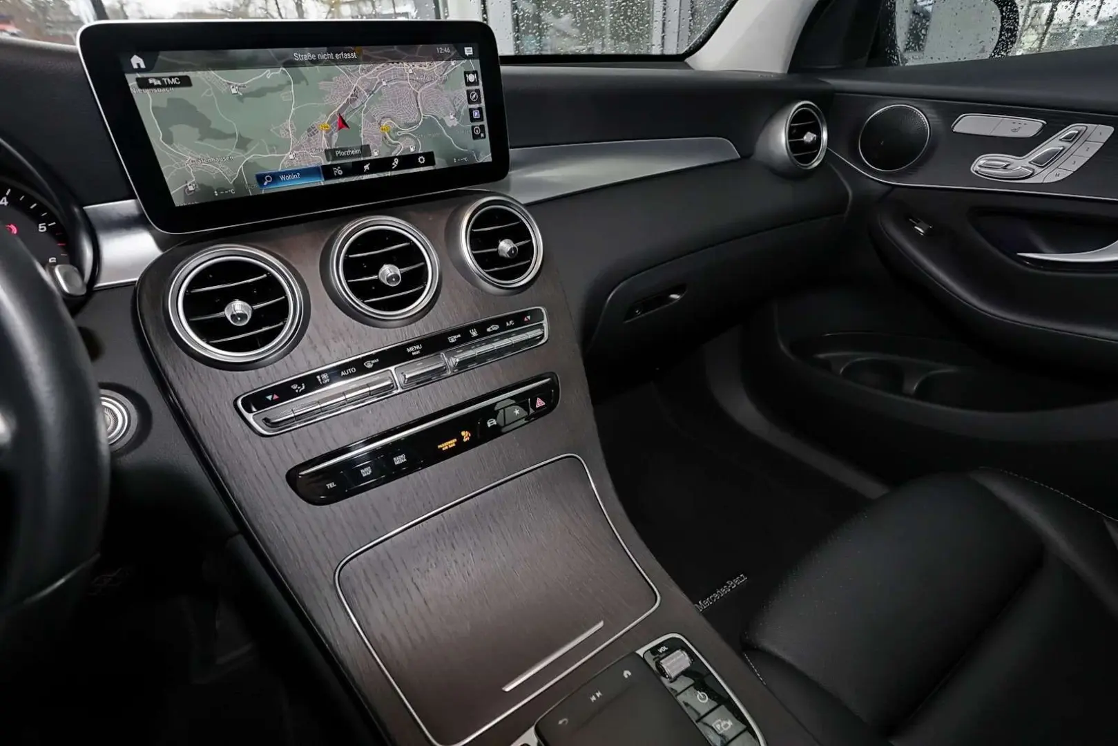 GLC 300 de 4M AHK+KAMERA+18 ZOLL+MEMORY+LEDER