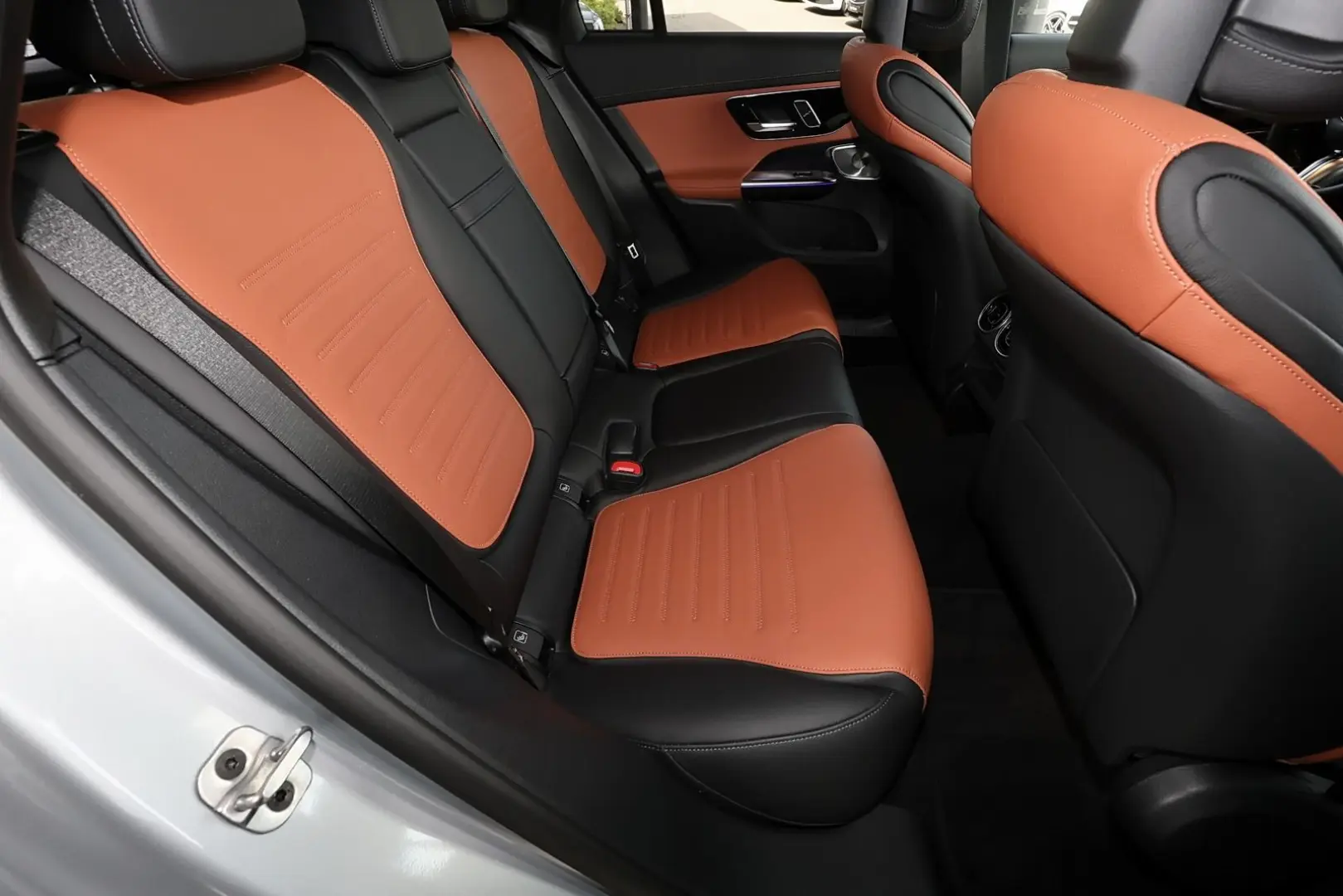 GLC 450 d 4M AHK+PANORAMA+HIFI+TOTWINKEL+360°