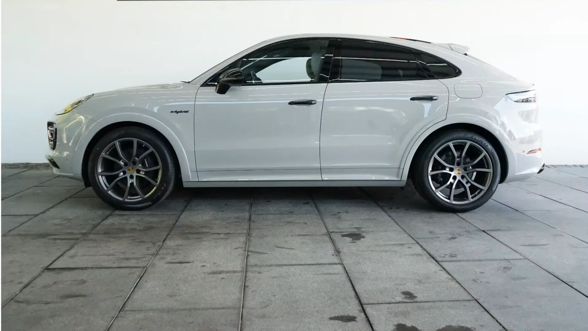 Porsche Cayenne Coupe E-Hybrid MY2021/NEW