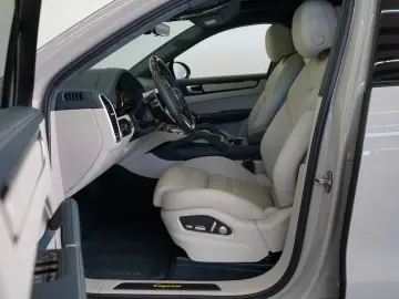 Porsche Cayenne Coupe E-Hybrid MY2021/NEW