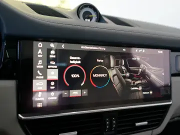 Porsche Cayenne Coupe E-Hybrid MY2021/NEW