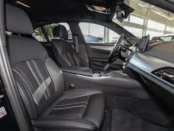 520d xDrive Limousine (2020 - HK HiFi DAB LED